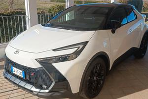 TOYOTA CH-R  GR SPORT  200 CAVALLI 4 WD
