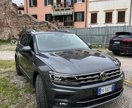 VOLKSWAGEN Tiguan 1ª serie - 2016