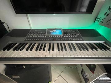 Korg PA 900