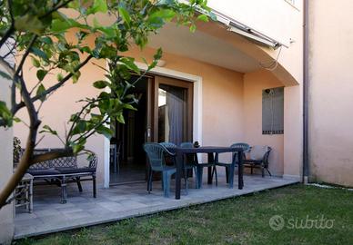 Trilocale arredato con giardino – Olbia