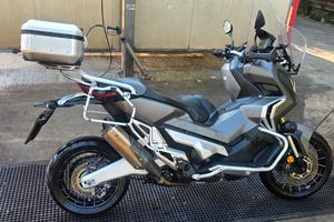 Xadv travel edition  25000km