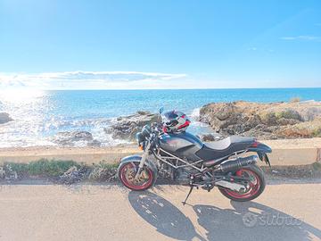 Ducati Monster 620 i.e senna