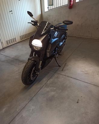 ducati diavel 