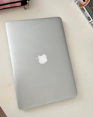 MacBook Air 13”
