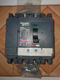 interruttore industriale da 250 ampere