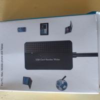 Lettore di schede 4 in 1