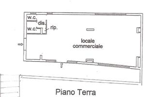 BORGO S LORENZO fondo mq 130 facile parcheggio