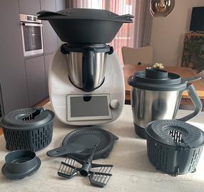 Bimby TM6 con doppio boccale completo