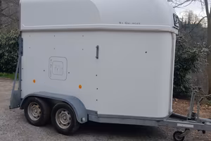 Trailer St.George