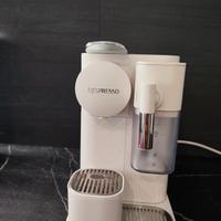 Nespresso lattissima . lcolor crema 