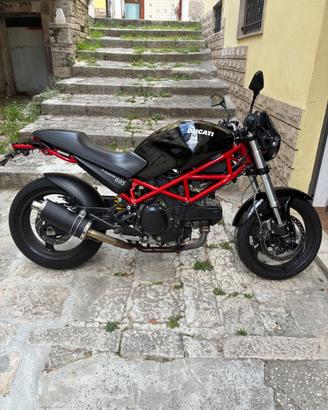 Ducati monster 695