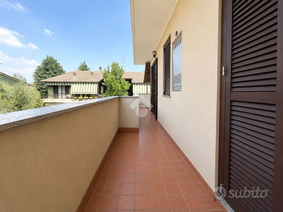 3 LOCALI A CAPONAGO - Vista 6
