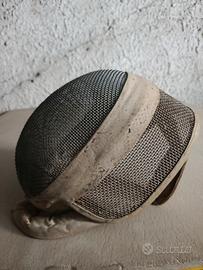 Maschera protettiva in ferro vintage scherma
