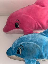 Coppia Peluche delfino azzurro e delfino rosa