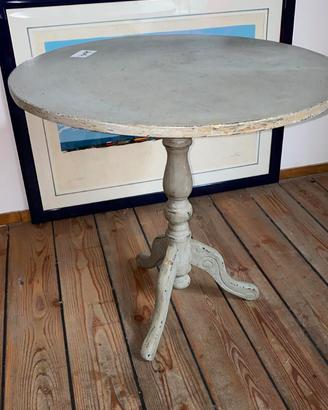 Tavolo tondo in legno