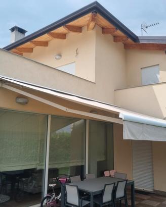 Tenda da sole a bracci elettrica grandi dimensioni