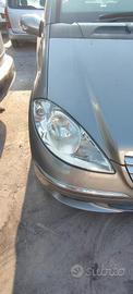 MERCEDES CLASSE A 180 2007 FARO ANTERIORE