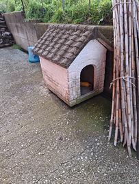 Cuccia per cane in cemento