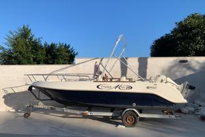 FISHERMAN 20 MIMI + Envirude E-tec 90cv + carrello