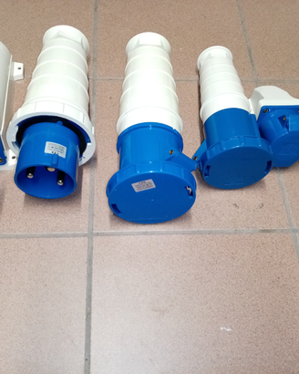 Spine e prese monofasi, 125, 63,32 amper
