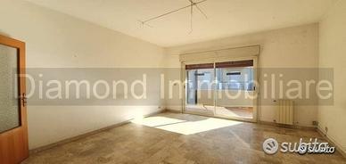 Appartamento 4,5 vani con garage a Giarre centro