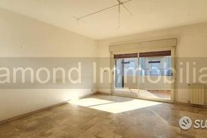 Appartamento 4,5 vani con garage a Giarre centro