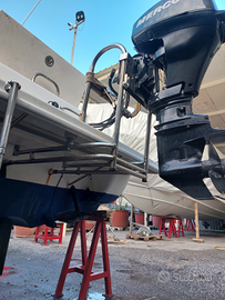 Supporto motore ausiliario