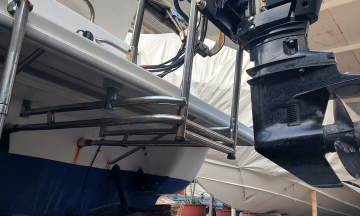 Supporto motore ausiliario