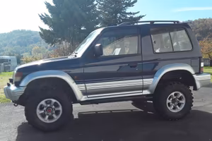 Mitsubishi Pajero 3.5i V6 24V cat MT SS GLS Exec.