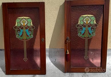 Coppia di ante in stile liberty