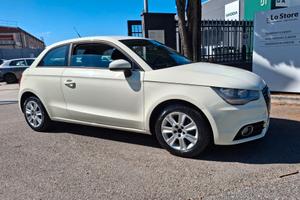 Audi A1 1.6 TDI Attraction-DIESEL-