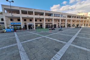 " RENDE ZONA METROPOLIS LUMINOSO APPARTAMENTO MQ 
