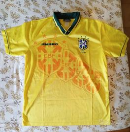 maglia calcio vintage Umbro Brasile