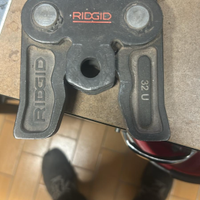 Ganascia per pinzatrice pressatrice