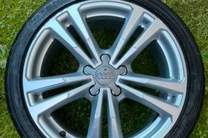 Cerchio audi originale r18