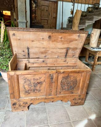 Cassapanca Tirolese fine '700 cirmolo