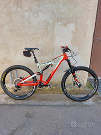 specialized Enduro 27.5 Carbon taglia M