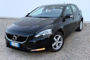 VOLVO V40 2.0 DIESEL D2 EURO6B
