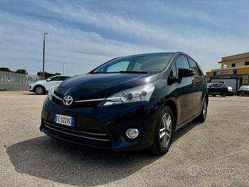 TOYOTA VERSO 1.6 D-4D 5POSTI FULL RETRO MY16