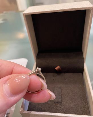 Anello Solitario Oro Bianco 18Kt 750 con Diamante