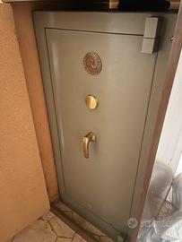 Cassaforte professionale Parma Antonio e figli