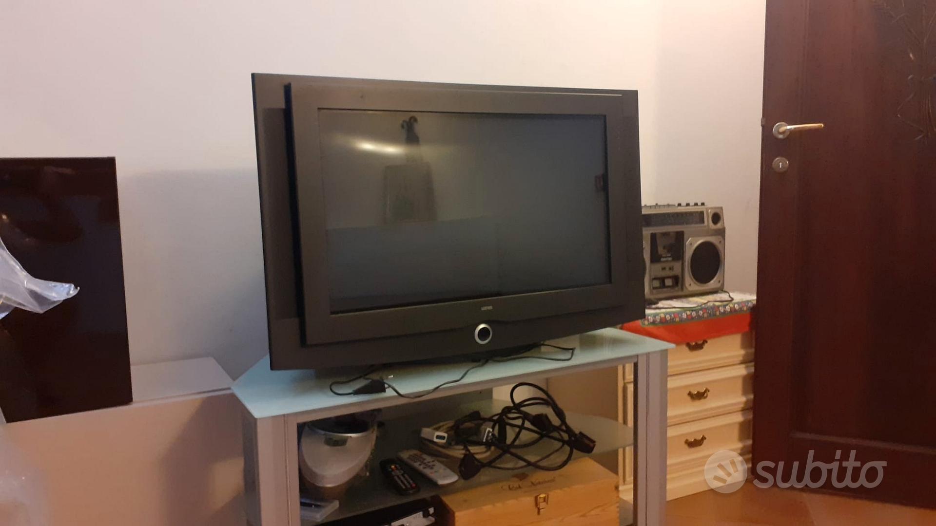 TV LOEWE NEMOS 32 TUBO CATODICO COME NUOVO Audio/Video In