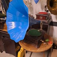 grammofono antico monarch 