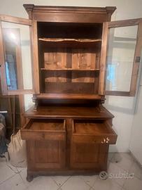 Mobile vetrina antica