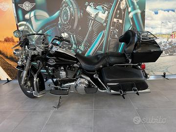Harley-davidson FLHRC Road King Classic