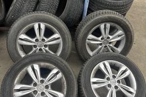 Cerchi gomme hyundai 225/607r17