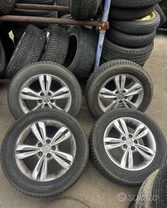 Cerchi gomme hyundai 225/607r17