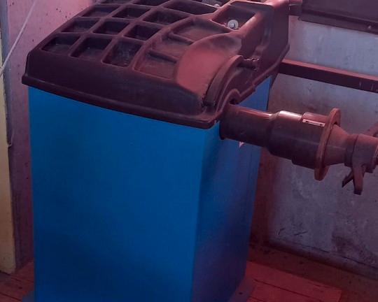 Equilibratrice+smonta gomma