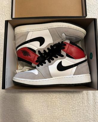 Jordan 1 High Light Smoke Grey