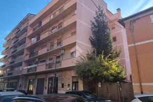 3 LOCALI A AVEZZANO